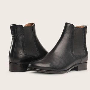 FRYE Women’s Chelsea Boots Size 6.5